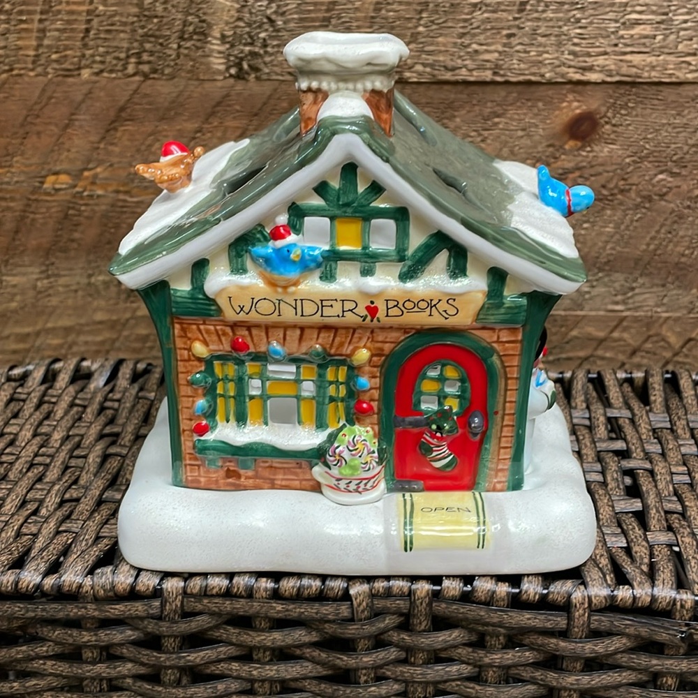 Mary Engelbreit "Wonder Books" Christmas Tea Light Holder 2002 COLLECTIBLE